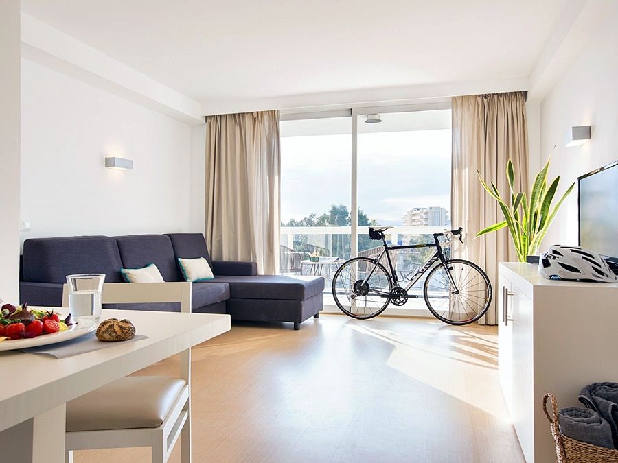 Hotel Gaviotas & 4*
